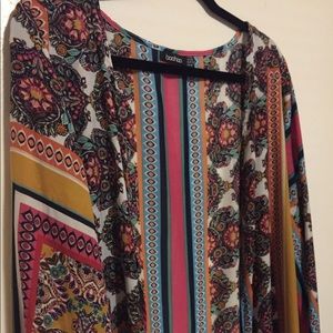 Plus Boohoo multicolor bell sleeved kimono